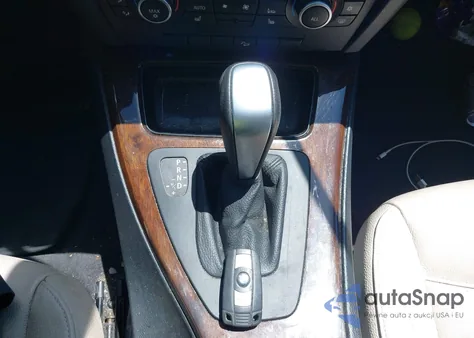 2011 BMW 328I xDrive из США, поврежденный, VIN WBAPK7C50BF084875